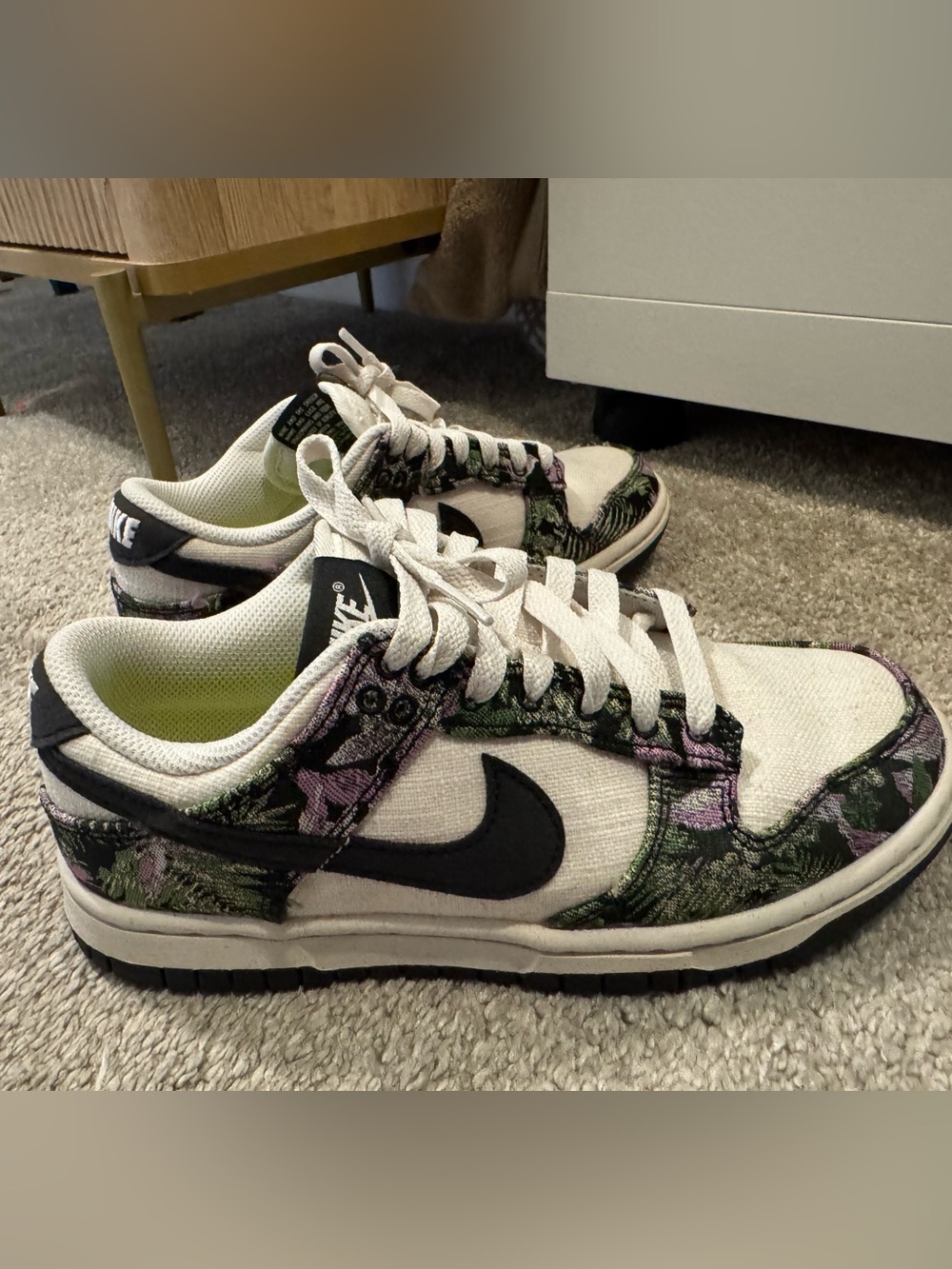 Nike Dunks Floral in White, Black, Green & Purple. Womens 6